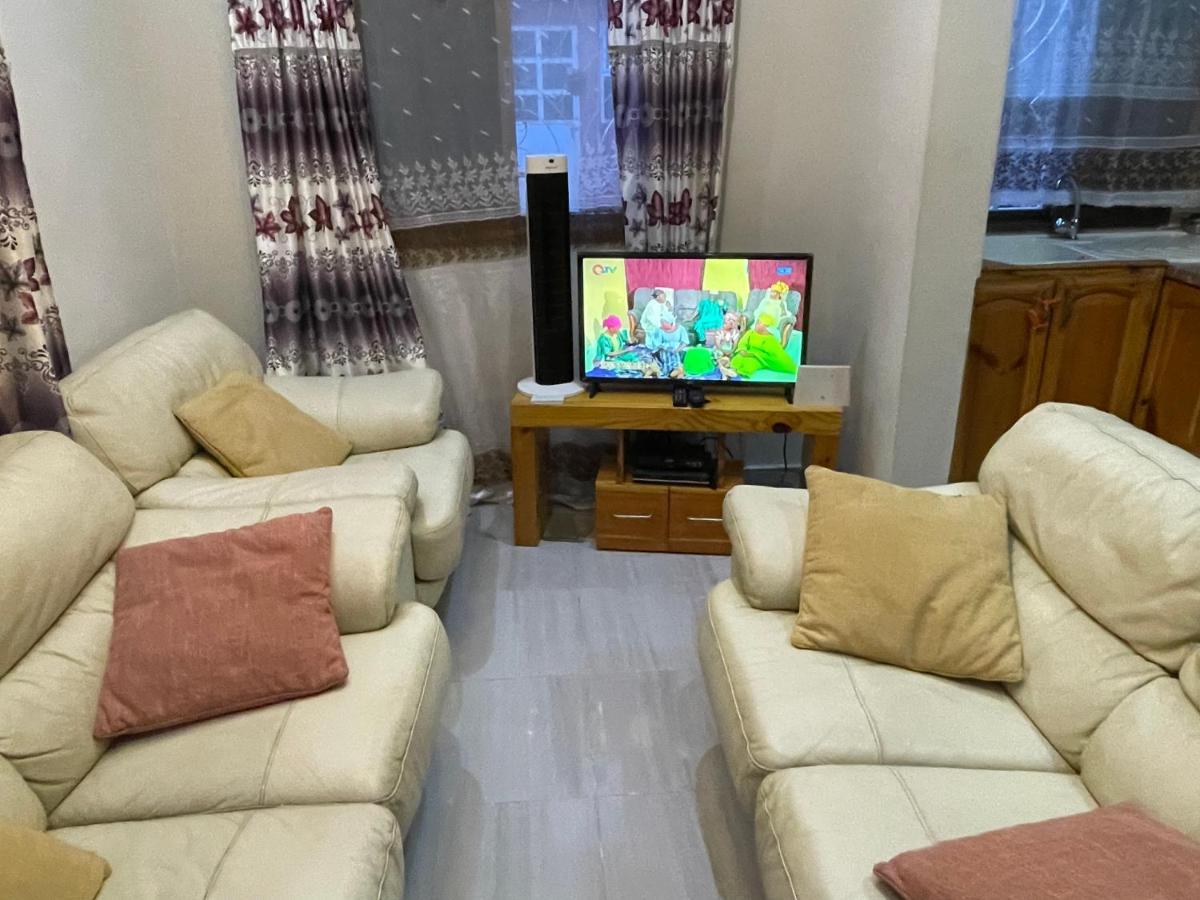 Nabixx Residence Brufut Kültér fotó